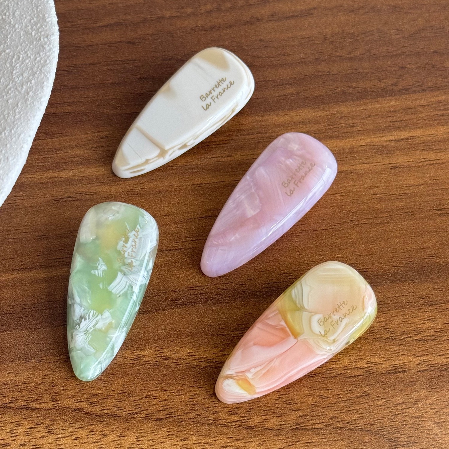 Pastel color details